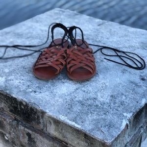 American Eagle sandals 🥰